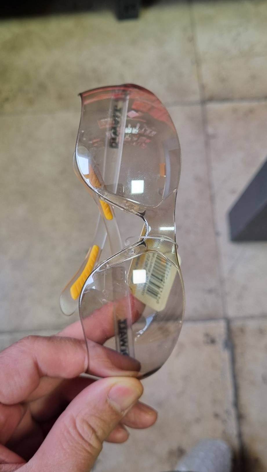  عینک ایمنی دیوالت 